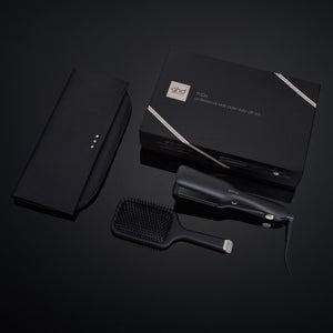 GHD MAX WIDE PLATE STYLER GIFT SET IN BLACK