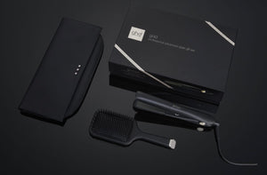 GHD GOLD ADVANCED STYLER GIFT SET IN BLACK